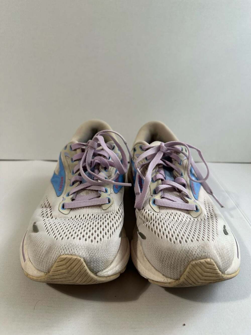 Brooks Women's Adrenaline GTS 23 Running Shoes Parchment Vista